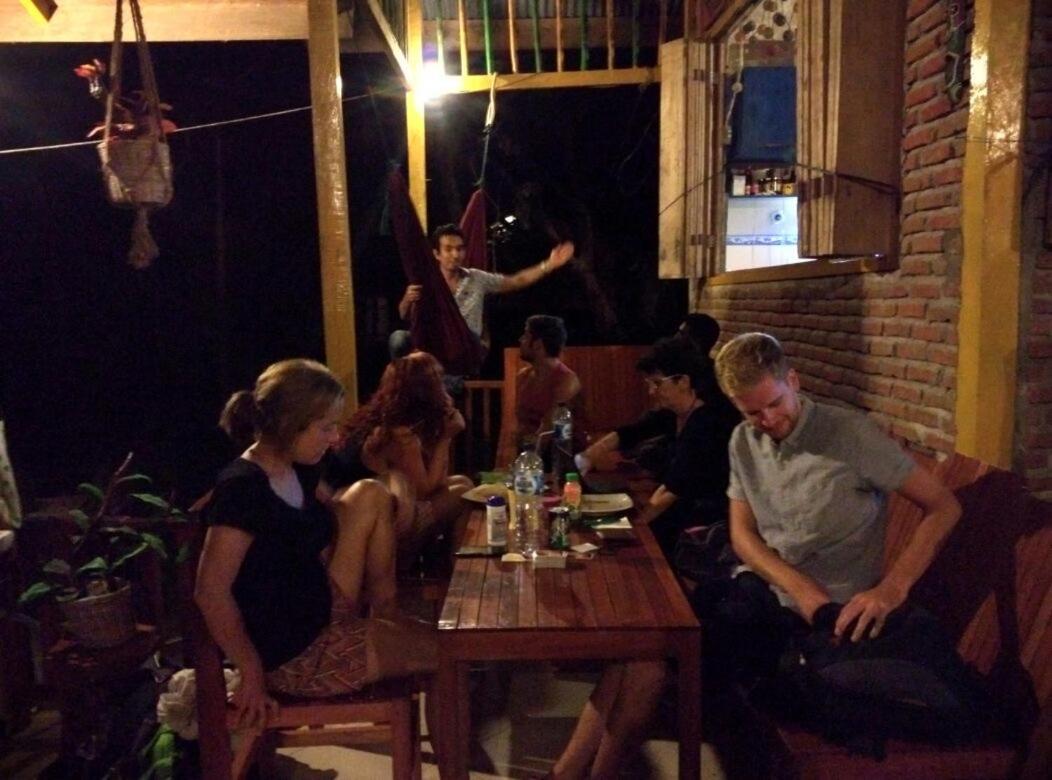 Olala Bungalows And Restaurant Sabang Kültér fotó